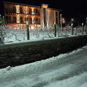 Prada , Bianzone Italia